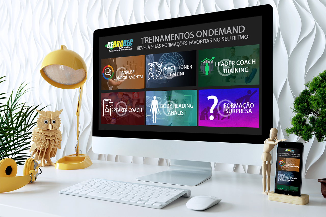 MOCKUP COMPUTADOR E FORMAÇÕES (3)